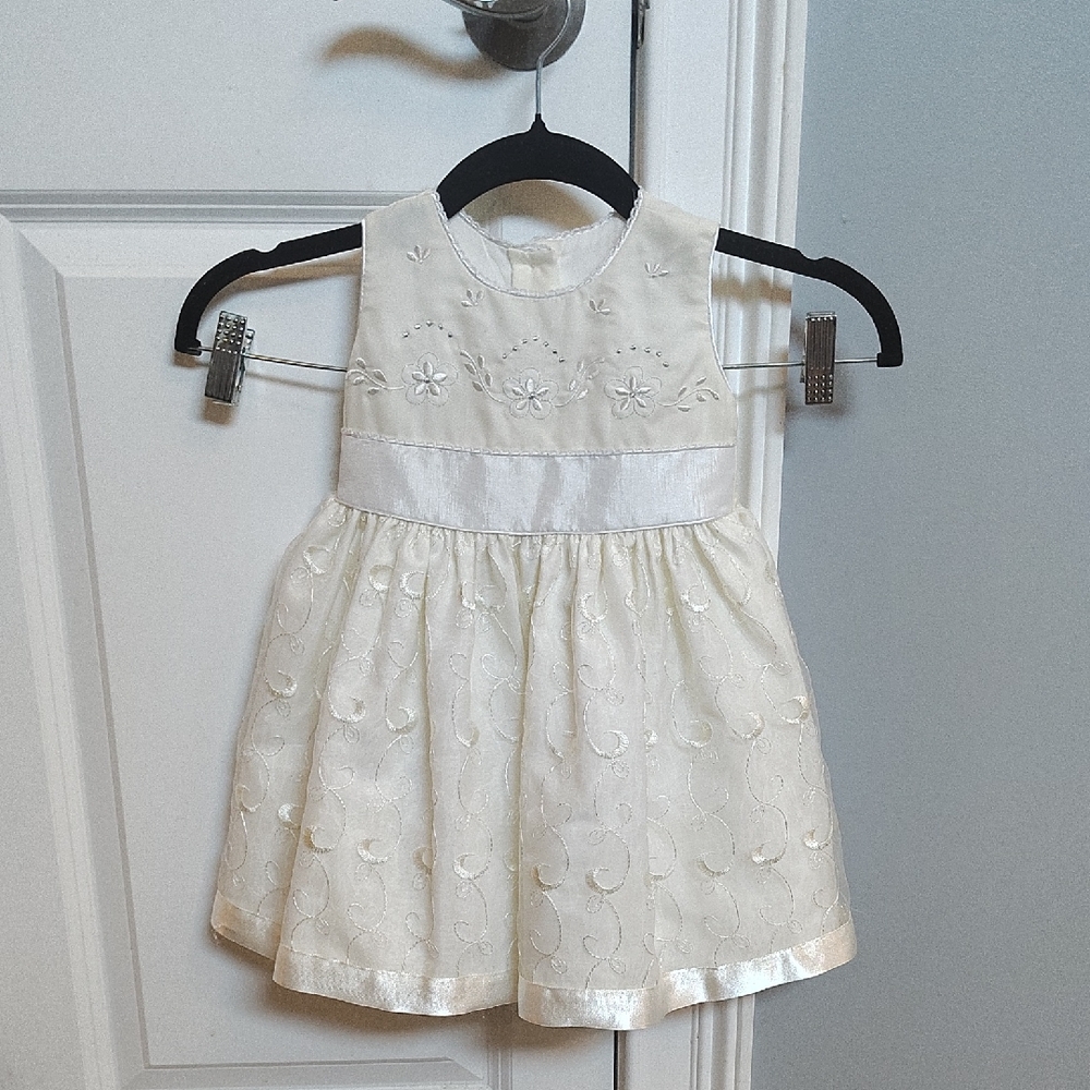 Charming Ivory Floral‎ Kids Dress 12m